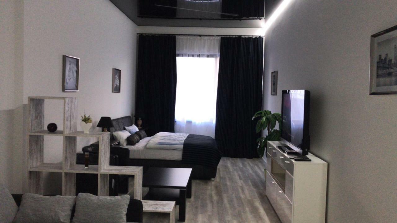 Am Brand Apartment *